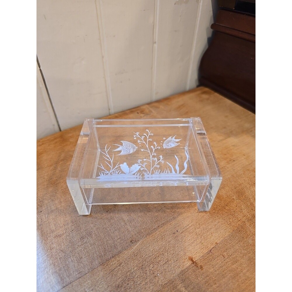 Jewelry Trinket Box AQUARIUM SCENE Reverse Carved Acrylic Mid Century 1950s